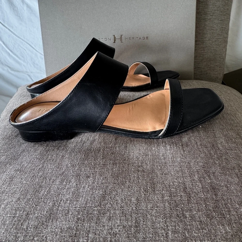 Halston Heritage black leather sandals size 7.5 - Picture 2 of 7